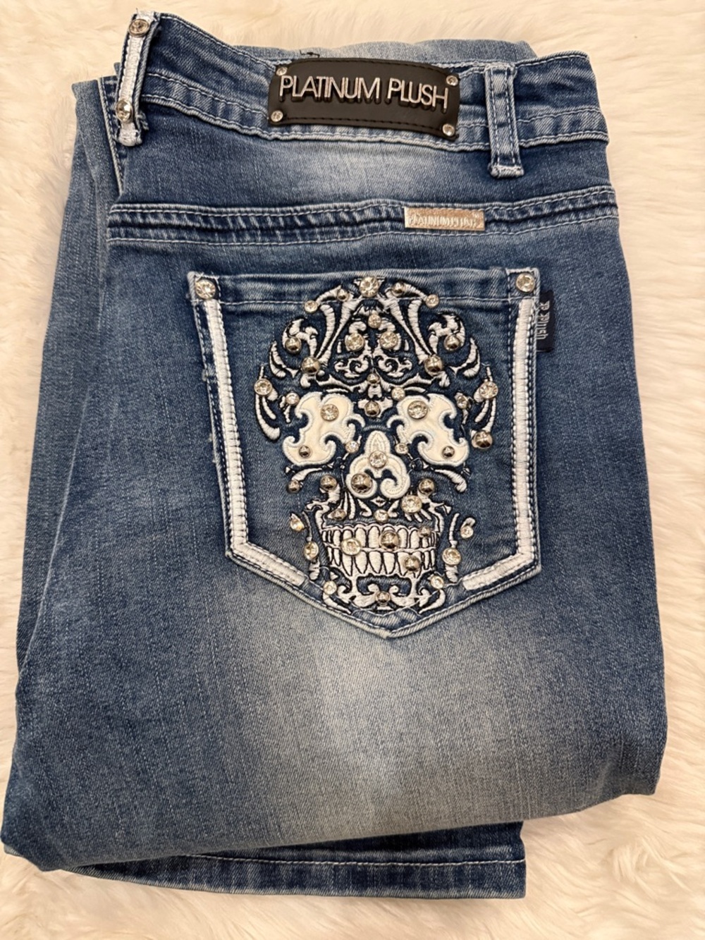 Platinum Plush Women's Boot Cut Jeans Embroidered Back Pocket Size 11 Y2K